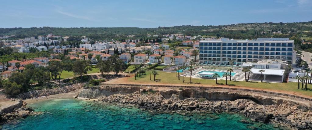 obiekt, teren hotelu, basen