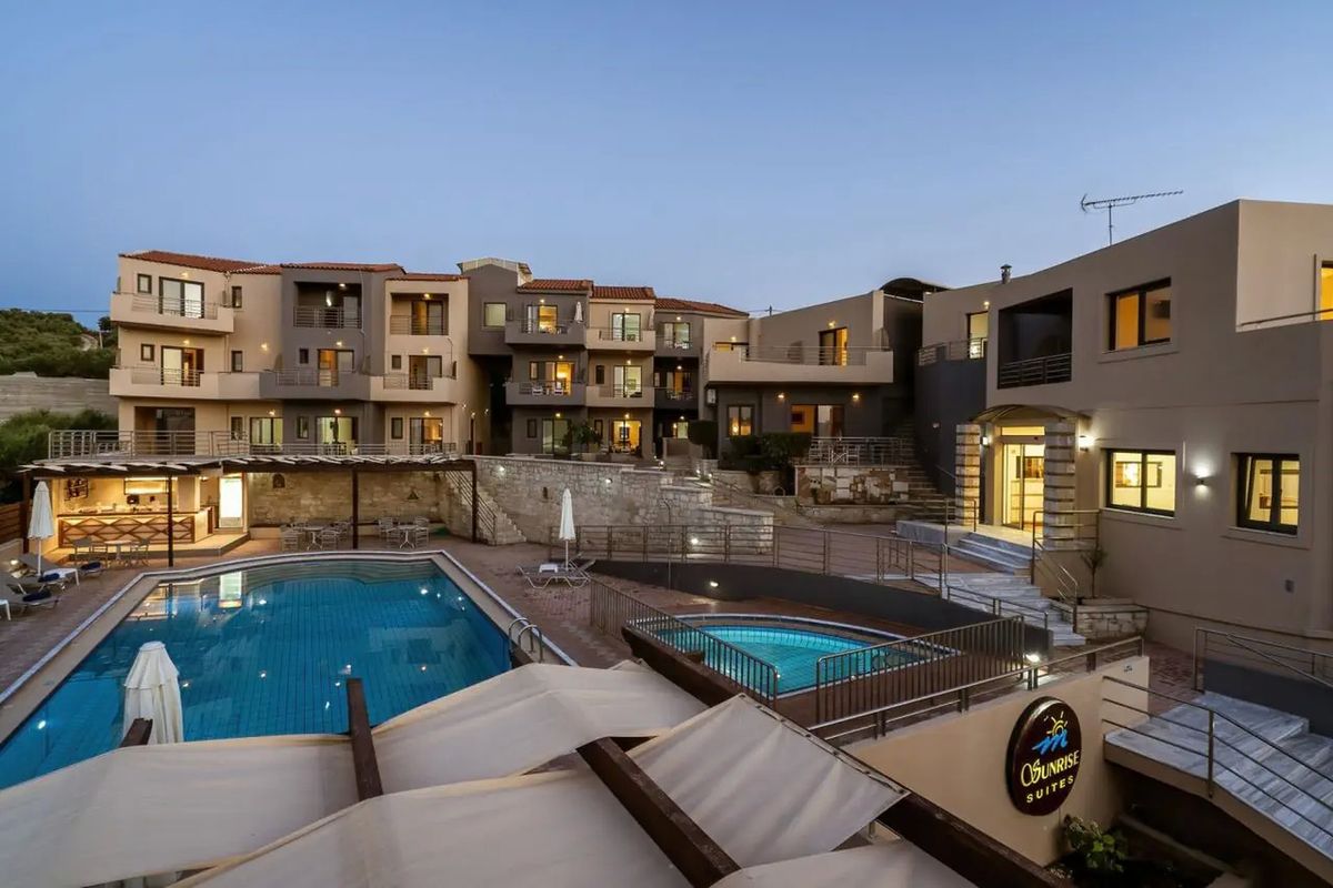 budynek główny, basen