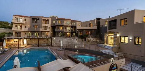 budynek główny, basen