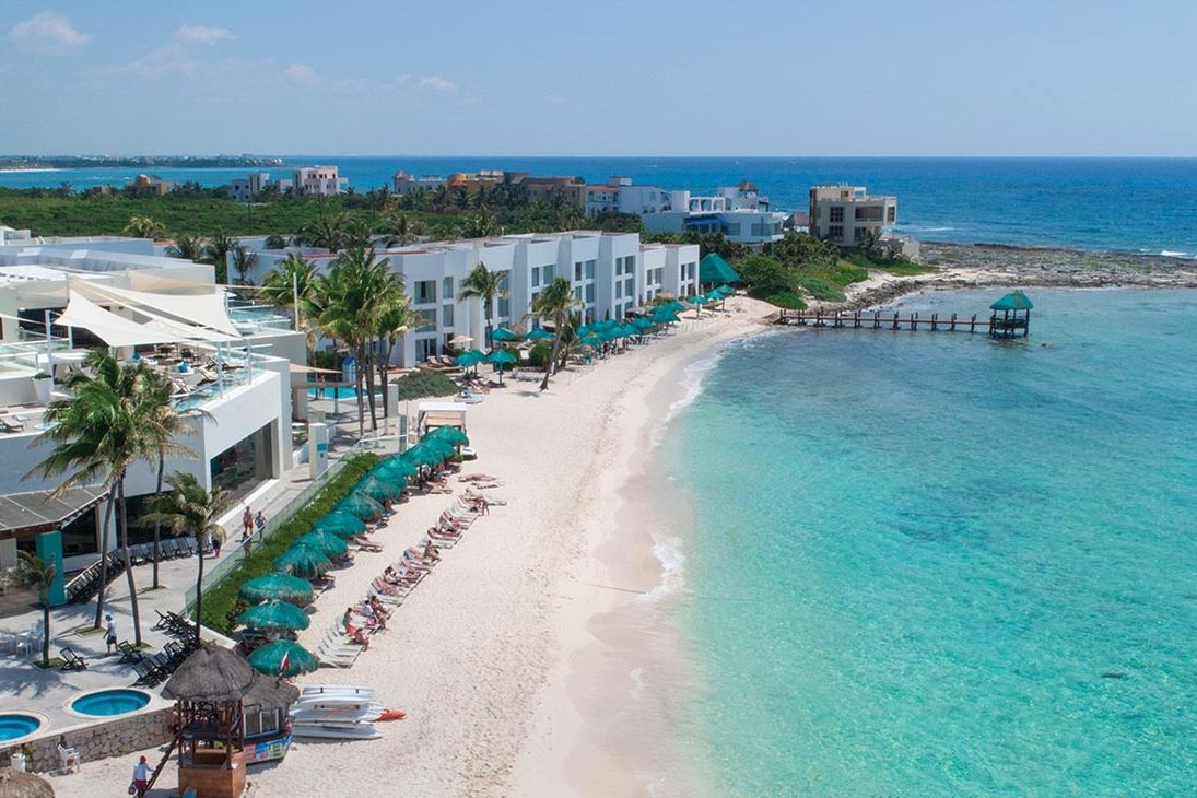 obiekt, budynek główny, teren hotelu