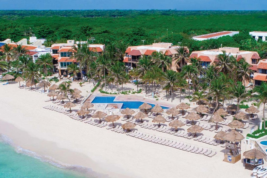 obiekt, budynek główny, teren hotelu