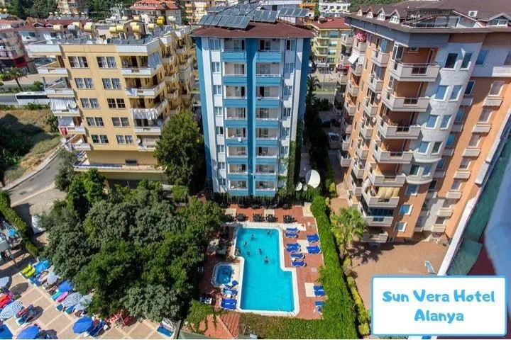 obiekt, teren hotelu, basen