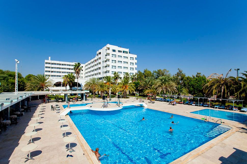 budynek główny, basen