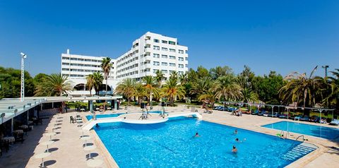 budynek główny, basen