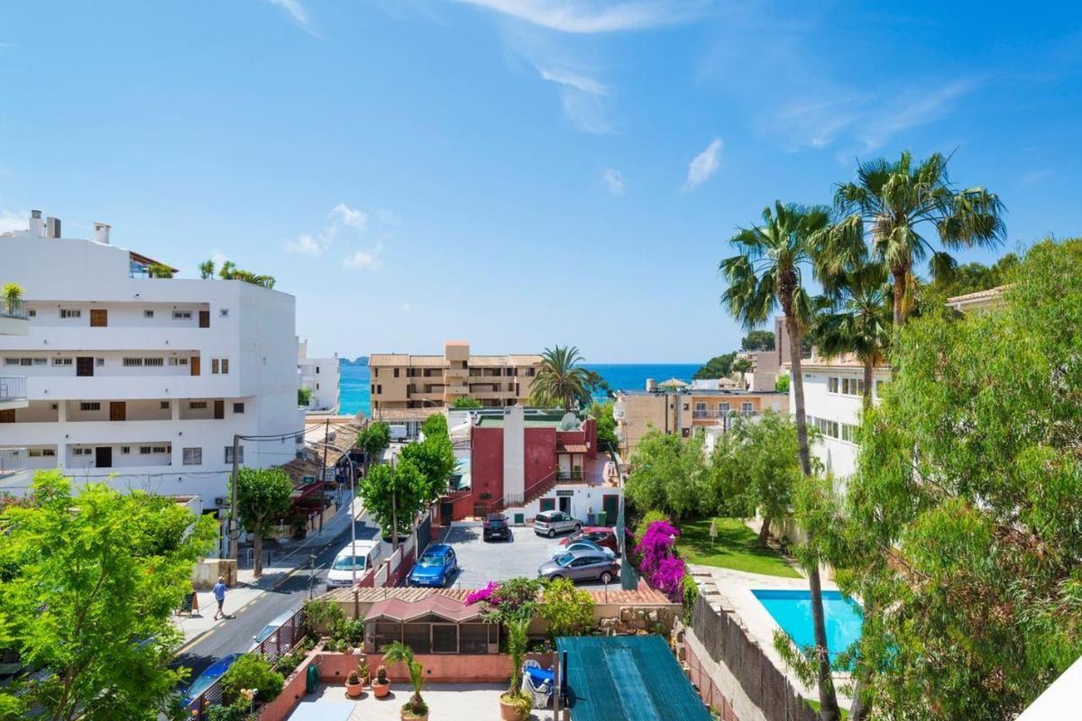 teren hotelu, basen, plaża