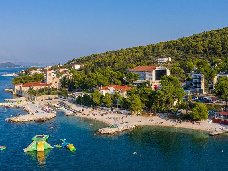Sveti Kriz (Arbanija)