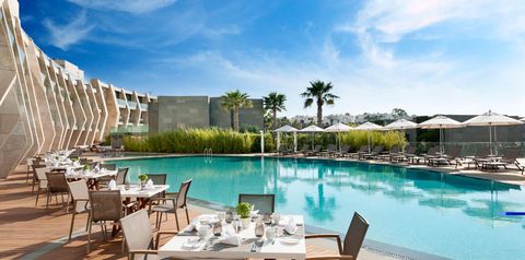 budynek główny, basen