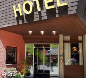 Hotel Sardona