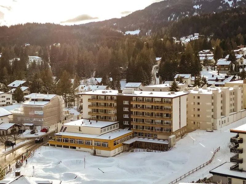 Sunstar (Lenzerheide)