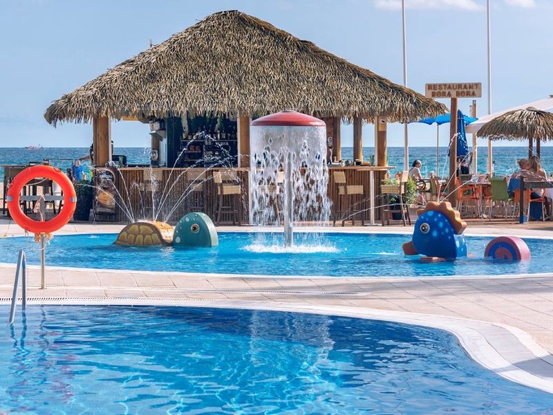 Tahiti Playa Suites