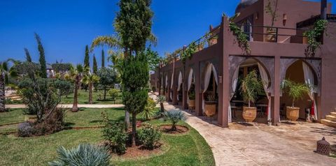 obiekt, teren hotelu