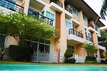 Beach Boutique House