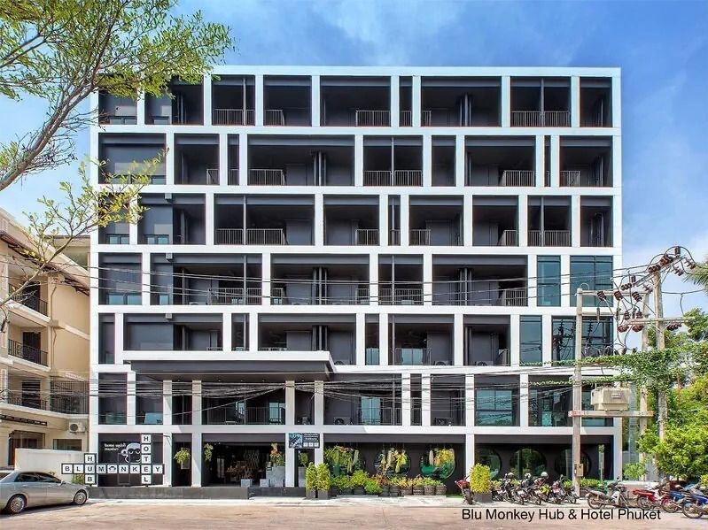Blu Monkey Hub &amp; Hotel 4*