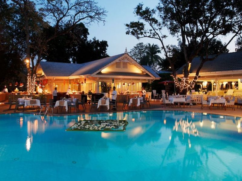 Centara Grand Beach Resort