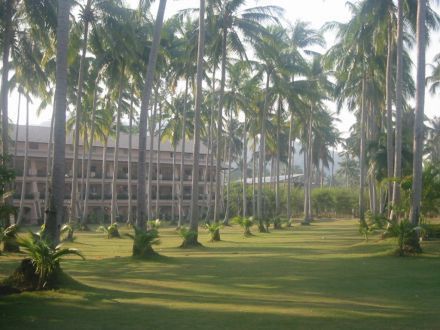 Chang Park Resort & Spa