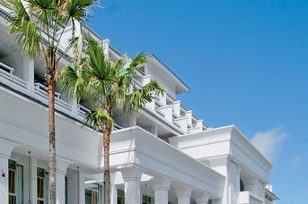 Courtyard By Marriott At Patong Beach