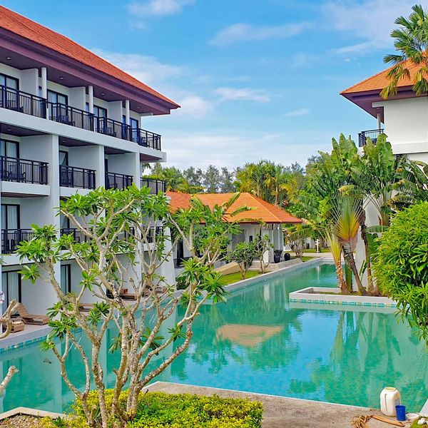 D Varee Mai Khao Beach Resort