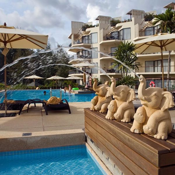 Dewa Nai Yang Beach Phuket