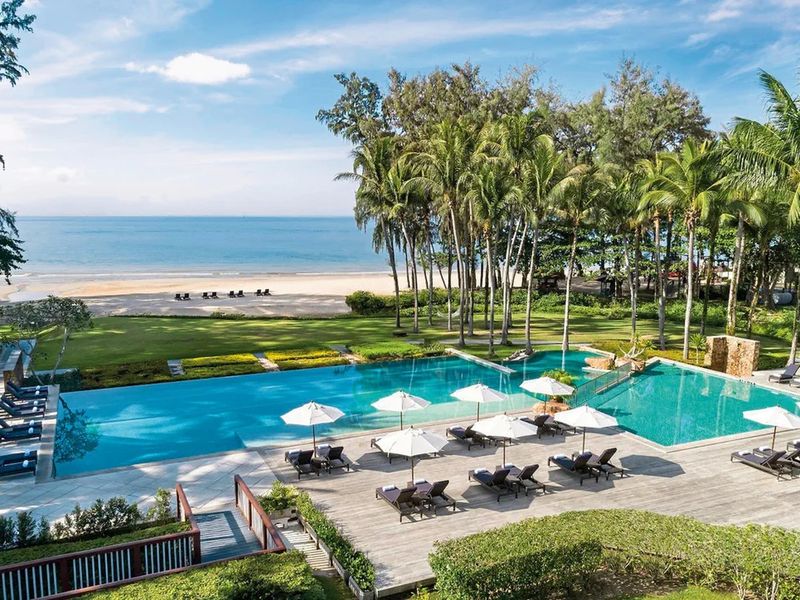 Dusit Thani Krabi Beach Resort (ex Sheraton Krabi)