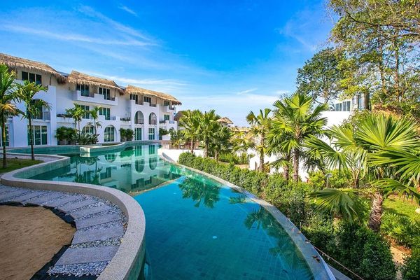 Eden Beach Resort & Spa