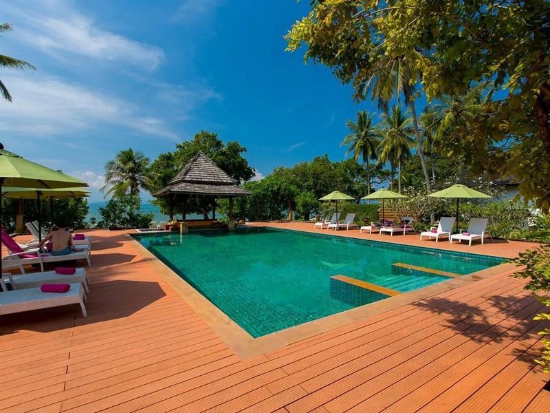Elixir Koh Yao Yai 4*