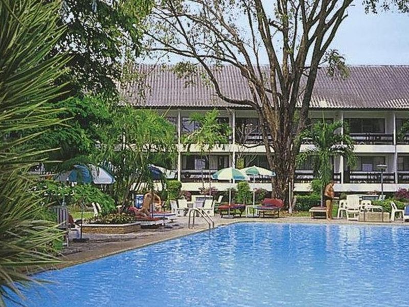 Garden Lodge 2*