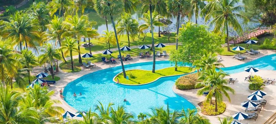 Hilton Phuket Arcadia Resort  Spa