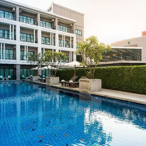 J Pattaya