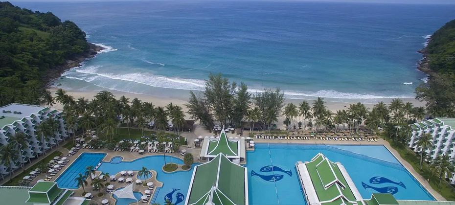 Le Meridien Phuket Beach Resort