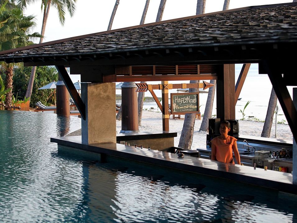 pool bar