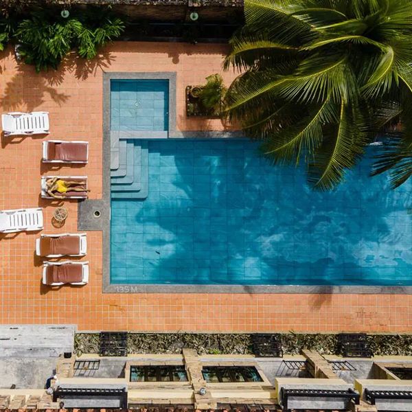 Motive Cottage Resort