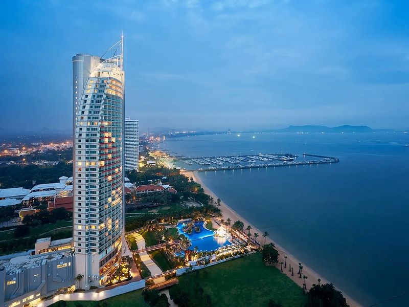 Movenpick Siam Na Jomtien Pattaya