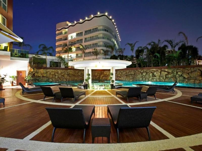 Nova Hotel &amp; Spa Pattaya 4*