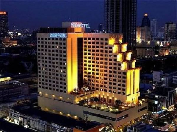 Novotel Fenix Bangkok 3*