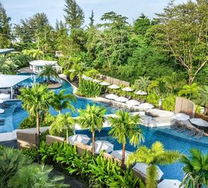 Novotel Phuket Karon Beach Resort  Spa