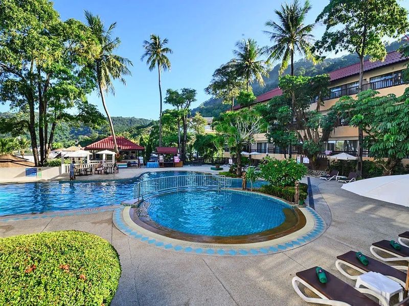 Patong Lodge 3*