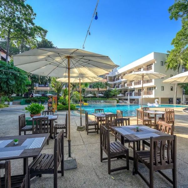 Patong Lodge (Phuket)