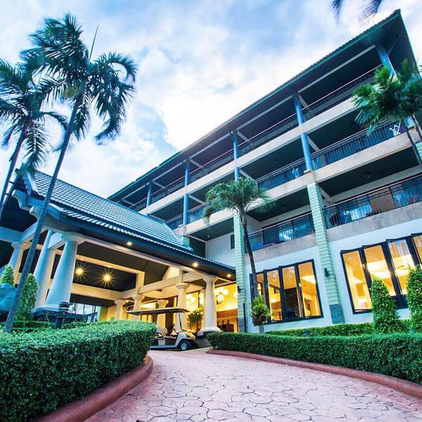 Peach Hill Resort & Spa