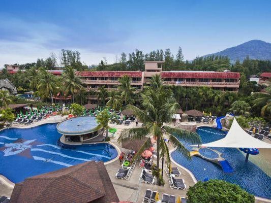 obiekt, teren hotelu, basen