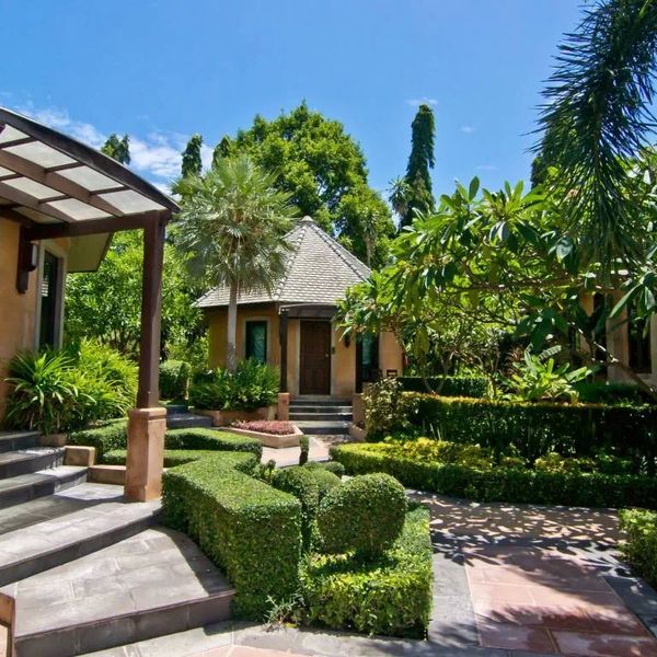 Plumeria Serviced Apartment