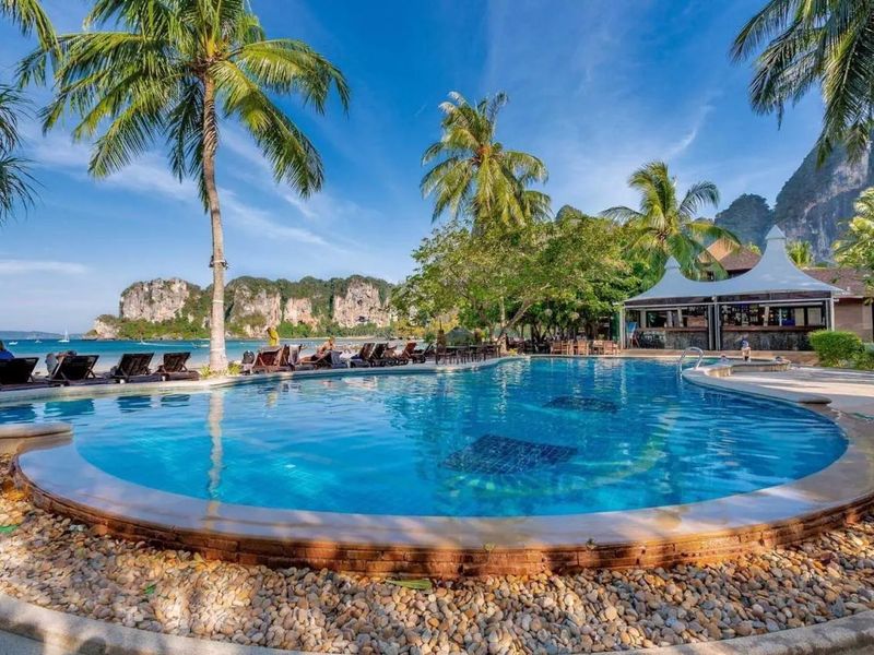 Railay Bay Resort &amp; Spa 3*
