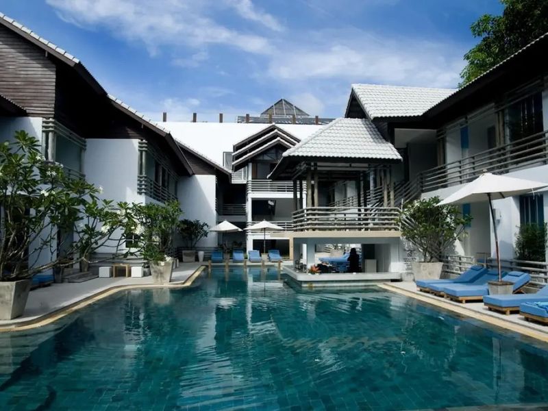 Ramada Phuket Southsea 4*