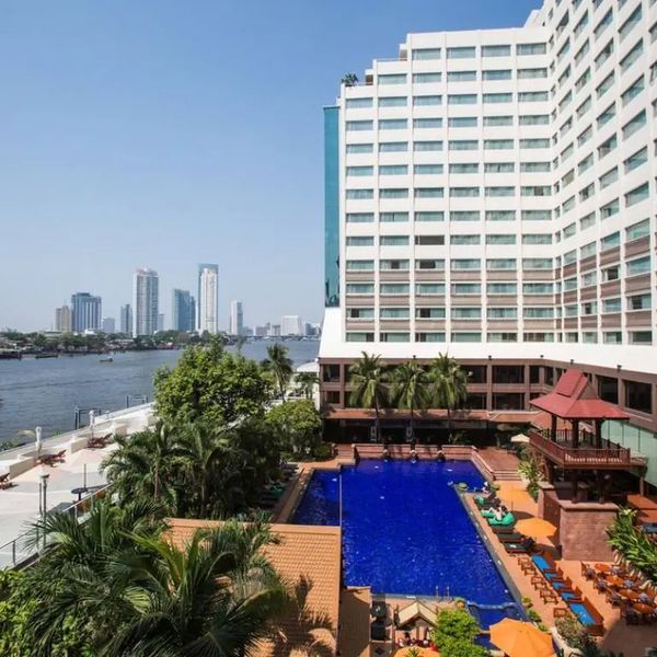 Ramada Plaza Menam Riverside