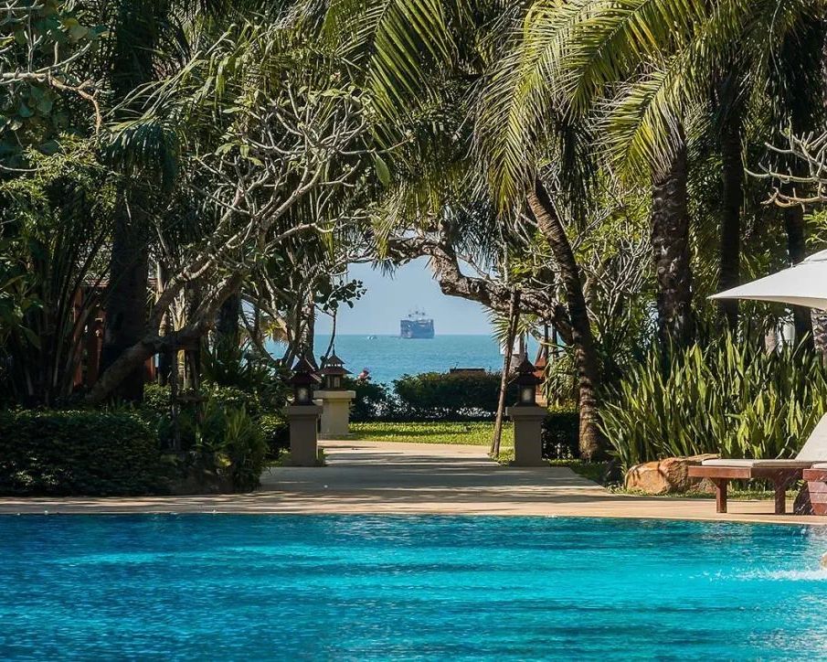 Ravindra Beach Resort