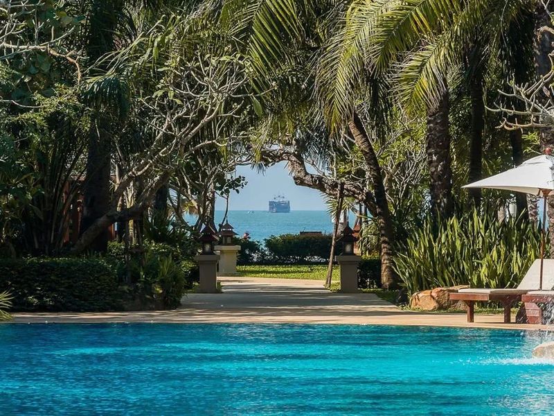 Ravindra Beach Resort 4*