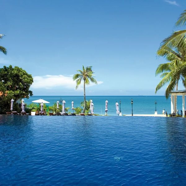 Rawi Warin Resort & Spa