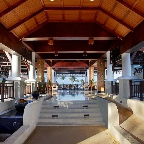 Rawi Warin Resort & Spa