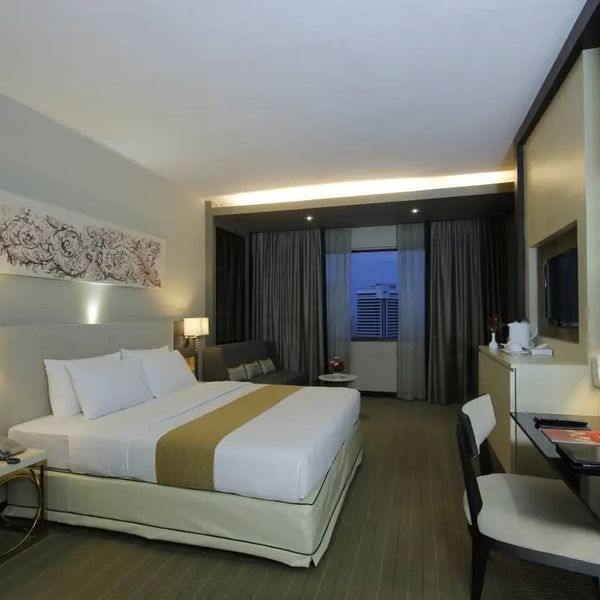 Royal Benja – 2026-10-26 - Zdjęcie 3