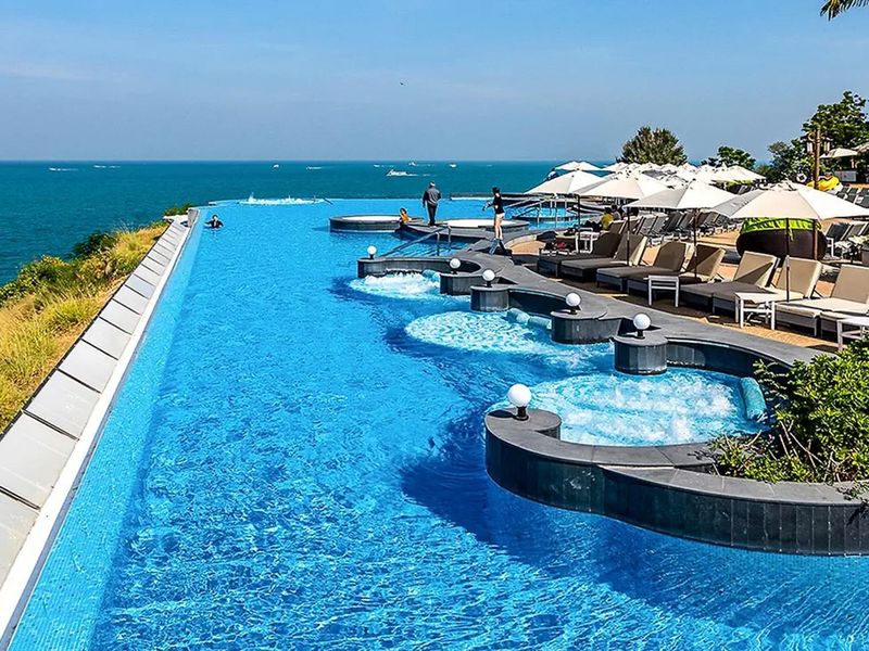 Royal Cliff Beach 5*
