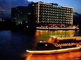 Royal River 4*